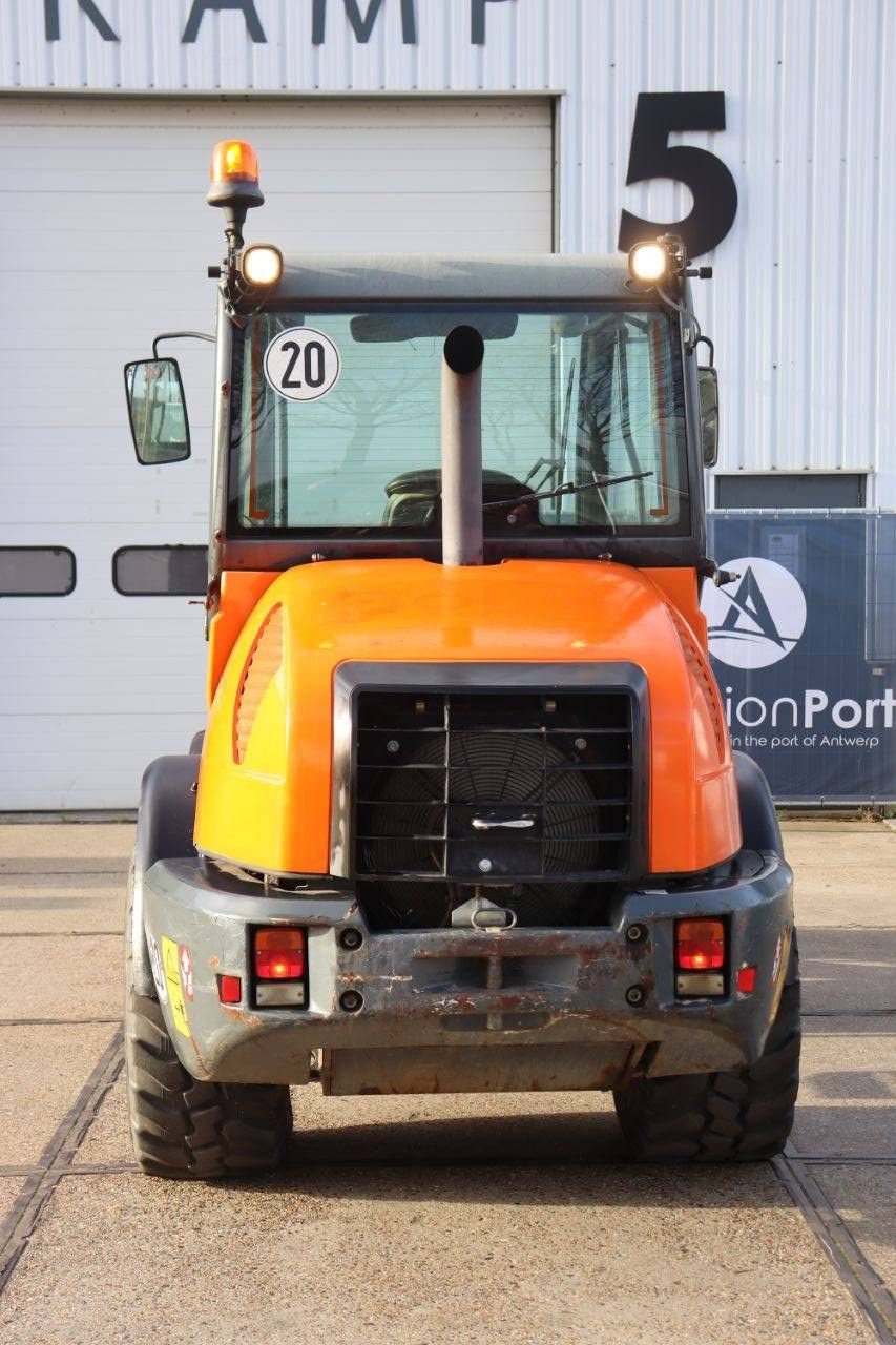 Radlader Türe ait Komatsu WA70-7, Gebrauchtmaschine içinde Antwerpen (resim 5)