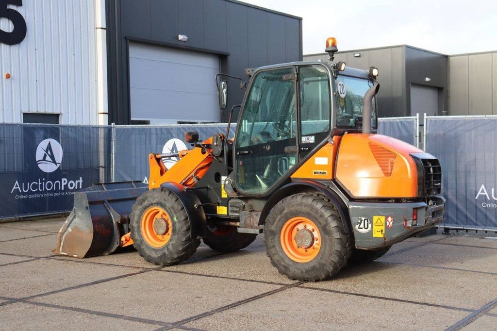 Radlader Türe ait Komatsu WA70-7, Gebrauchtmaschine içinde Antwerpen (resim 3)