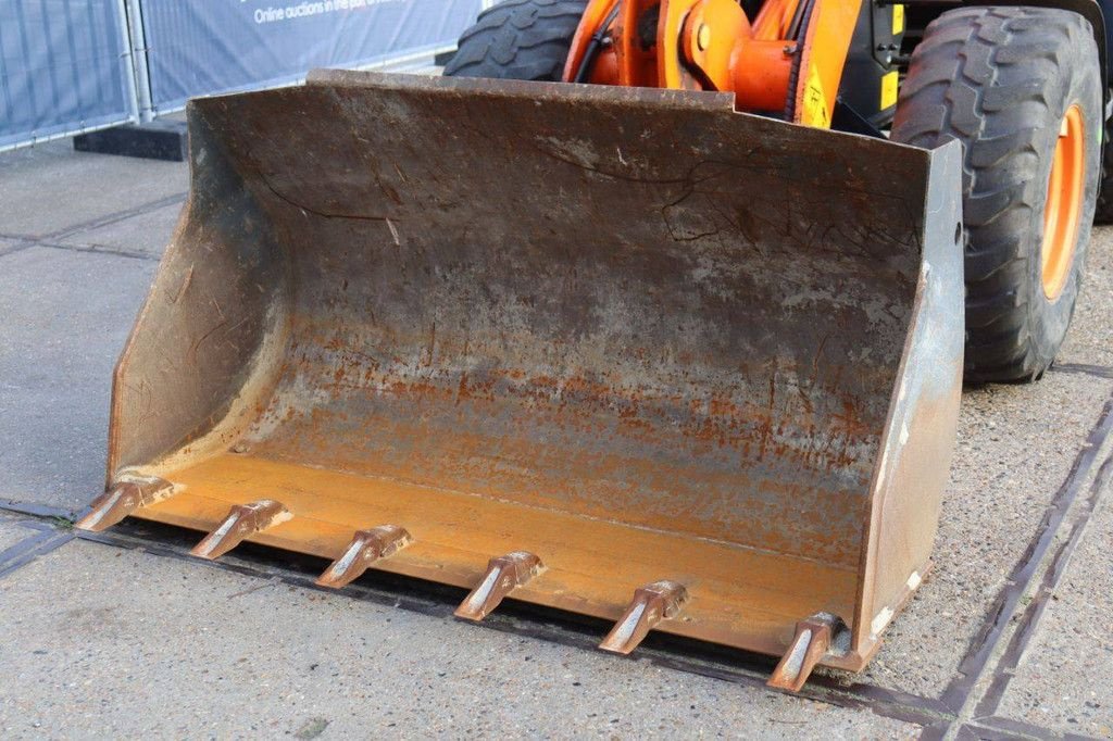 Radlader Türe ait Komatsu WA70-7, Gebrauchtmaschine içinde Antwerpen (resim 11)