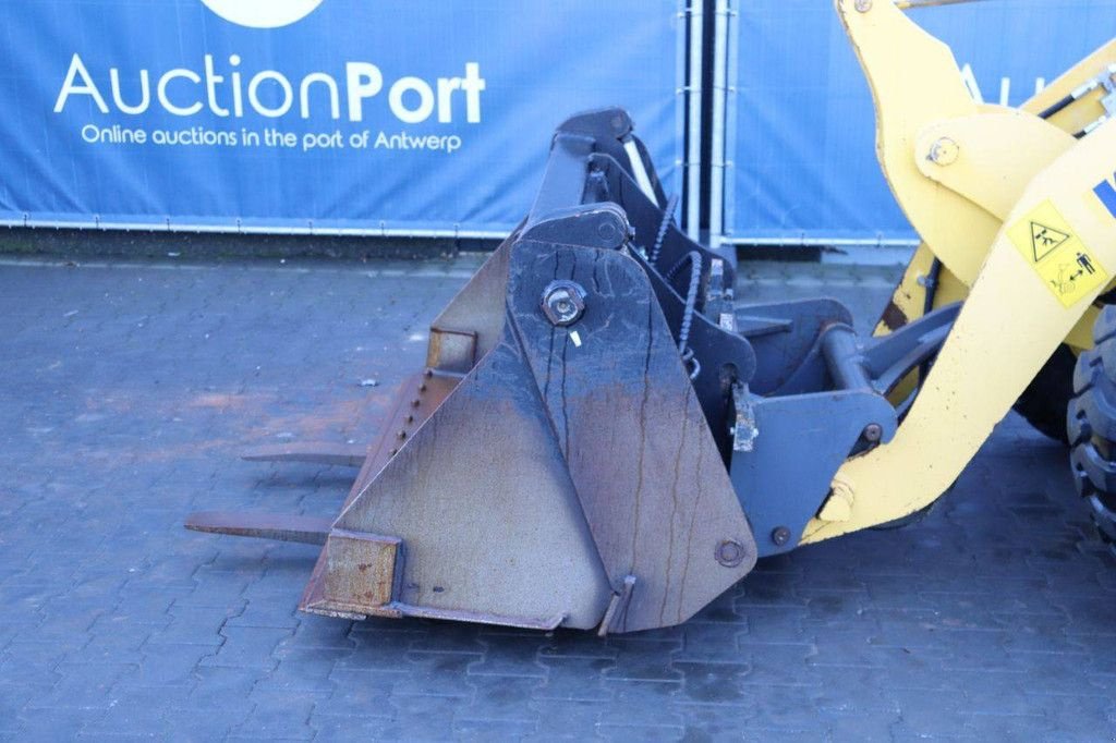 Radlader του τύπου Komatsu WA70-7, Gebrauchtmaschine σε Antwerpen (Φωτογραφία 10)
