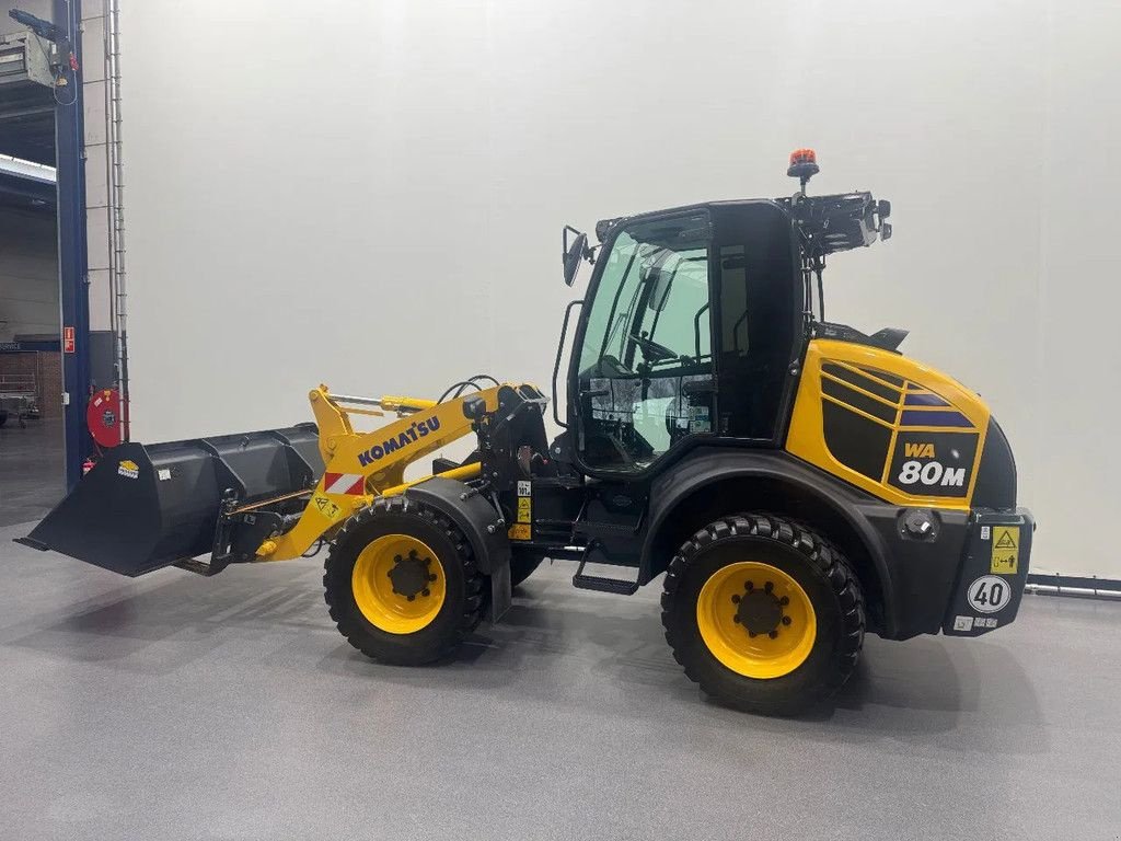 Radlader van het type Komatsu WA80M-8E0 DEMO, Neumaschine in Culemborg (Foto 2)