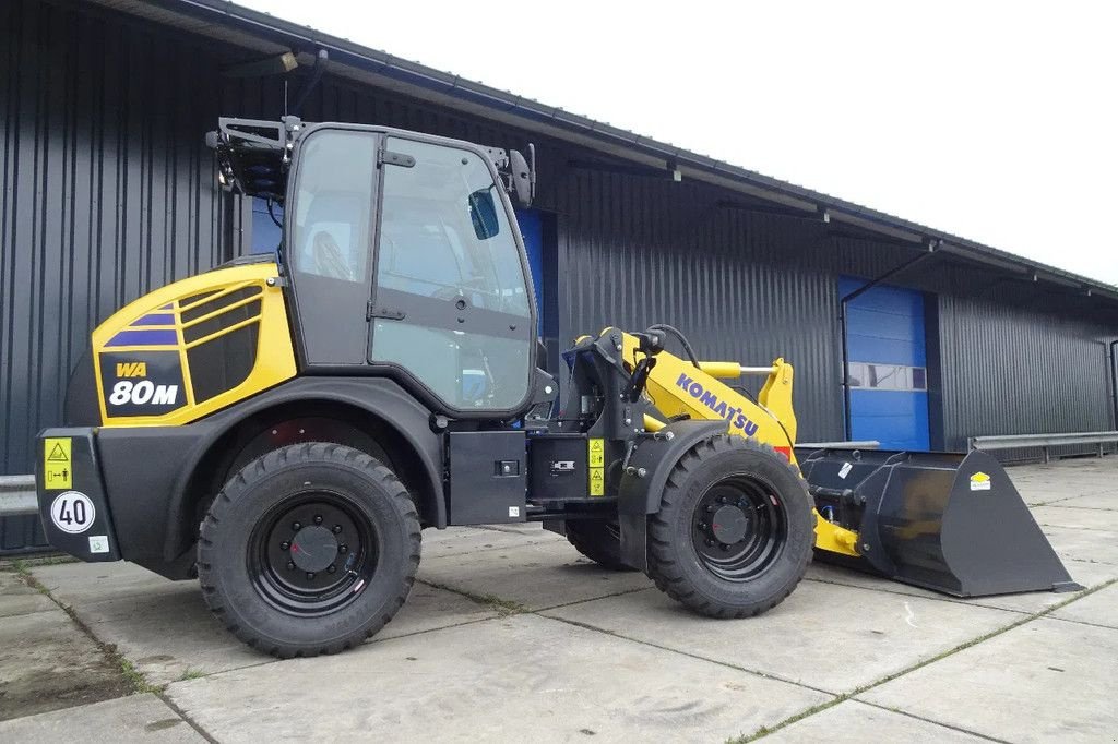 Radlader of the type Komatsu WA80M Wielader Shovel, Neumaschine in Losdorp (Picture 1)