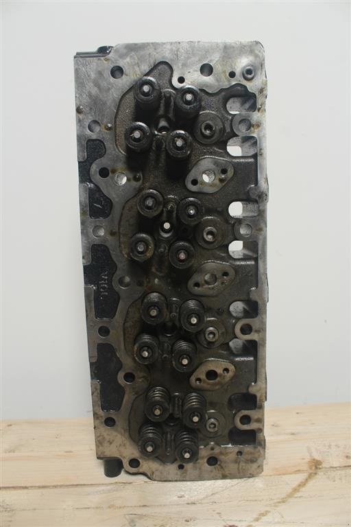 Radlader des Typs Komatsu WB97 S Topstykke / Cylinder Head, Gebrauchtmaschine in Viborg (Bild 2)