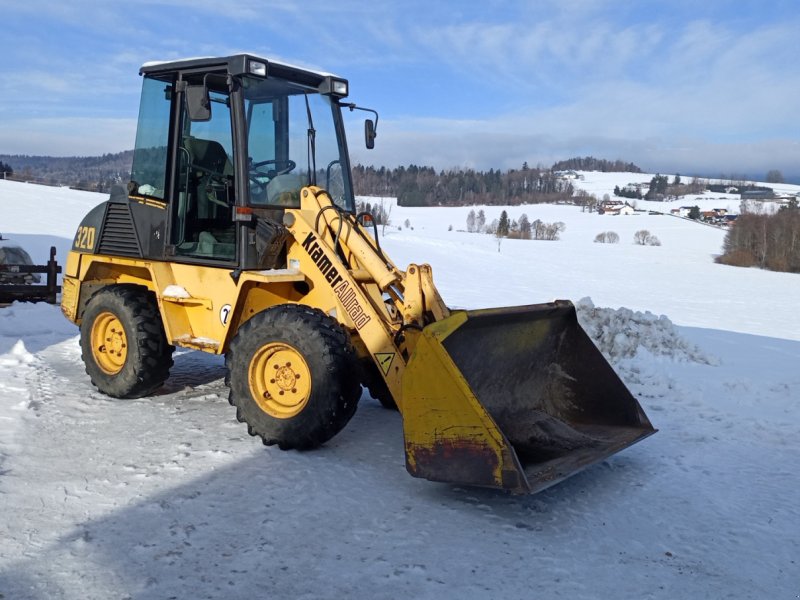 Radlader des Typs Kramer 320, Gebrauchtmaschine in Neureichenau (Bild 1)