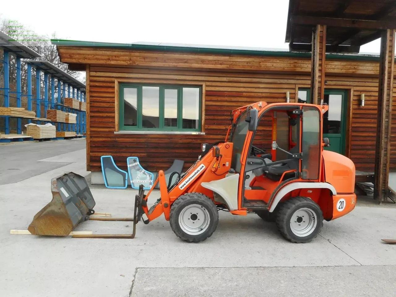 Radlader des Typs Kramer 348-01 / 5035 ( 2.250 kg ) mit schaufel und gabe, Gebrauchtmaschine in ST. NIKOLAI/DR. (Bild 1)