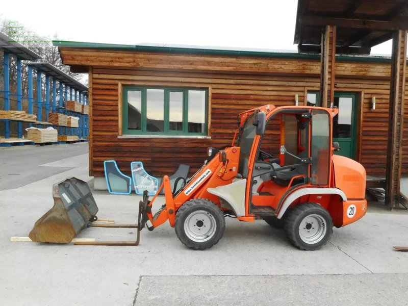 Radlader des Typs Kramer 348-01 / 5035 ( 2.250 kg ) mit schaufel und gabe, Gebrauchtmaschine in ST. NIKOLAI/DR. (Bild 1)