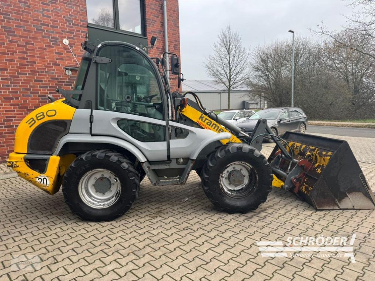 Radlader des Typs Kramer 380 ALLRAD +  SCHAUFEL + PALETTENGABEL, Gebrauchtmaschine in Westerstede (Bild 11)