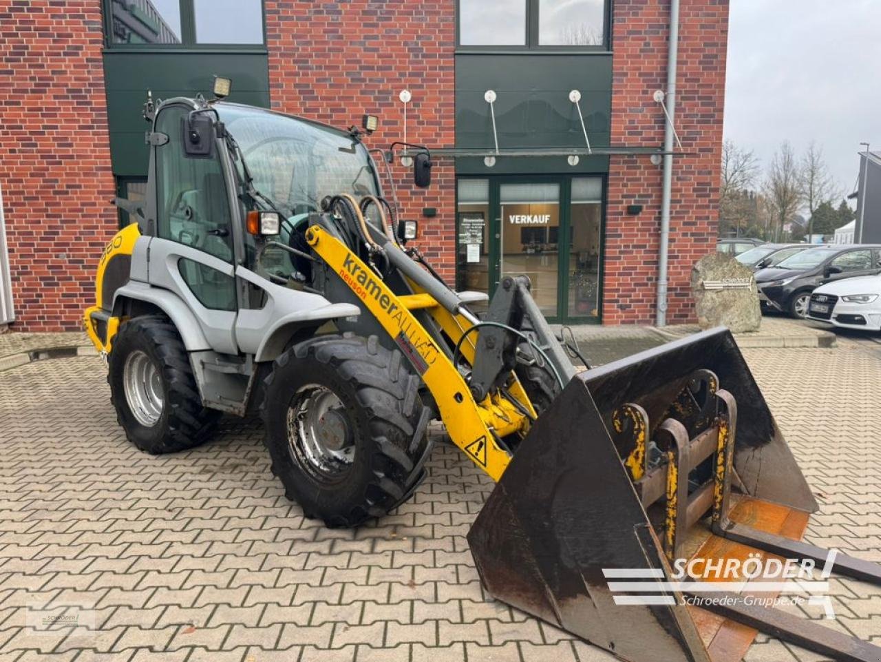 Radlader des Typs Kramer 380 ALLRAD +  SCHAUFEL + PALETTENGABEL, Gebrauchtmaschine in Westerstede (Bild 12)