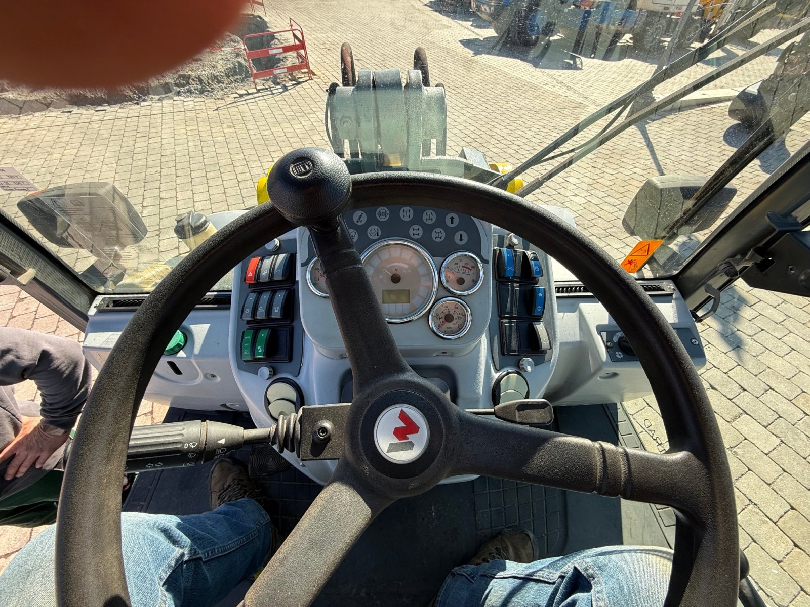 Radlader типа Kramer 480, Gebrauchtmaschine в Neureichenau (Фотография 15)