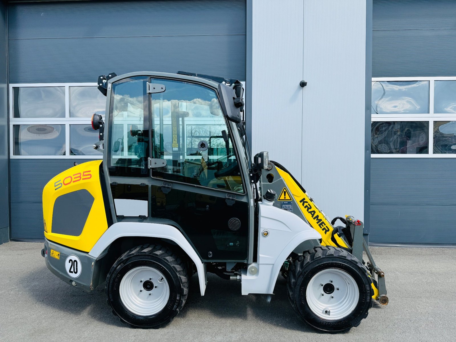 Radlader от тип Kramer 5035, Gebrauchtmaschine в Falkenstein (Снимка 3)