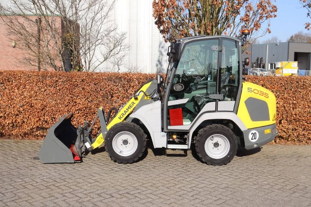 Radlader des Typs Kramer 5035, Neumaschine in Antwerpen (Bild 2)