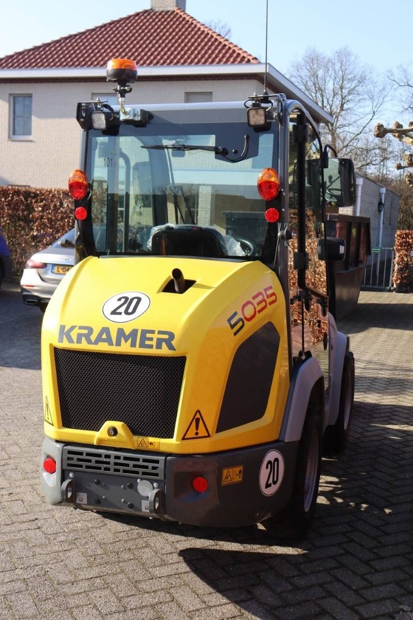 Radlader des Typs Kramer 5035, Neumaschine in Antwerpen (Bild 7)