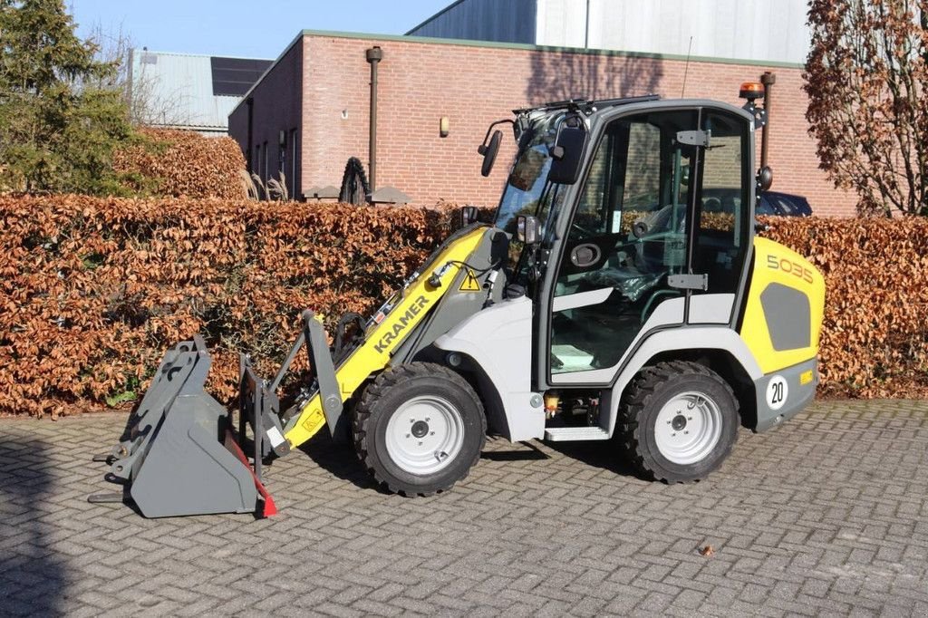 Radlader des Typs Kramer 5035, Neumaschine in Antwerpen (Bild 1)