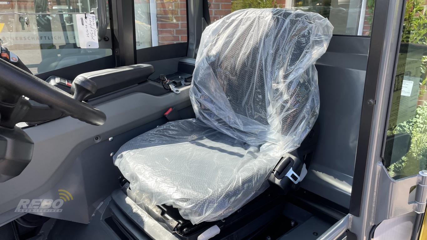 Radlader of the type Kramer 5040, Neumaschine in Edewecht (Picture 18)