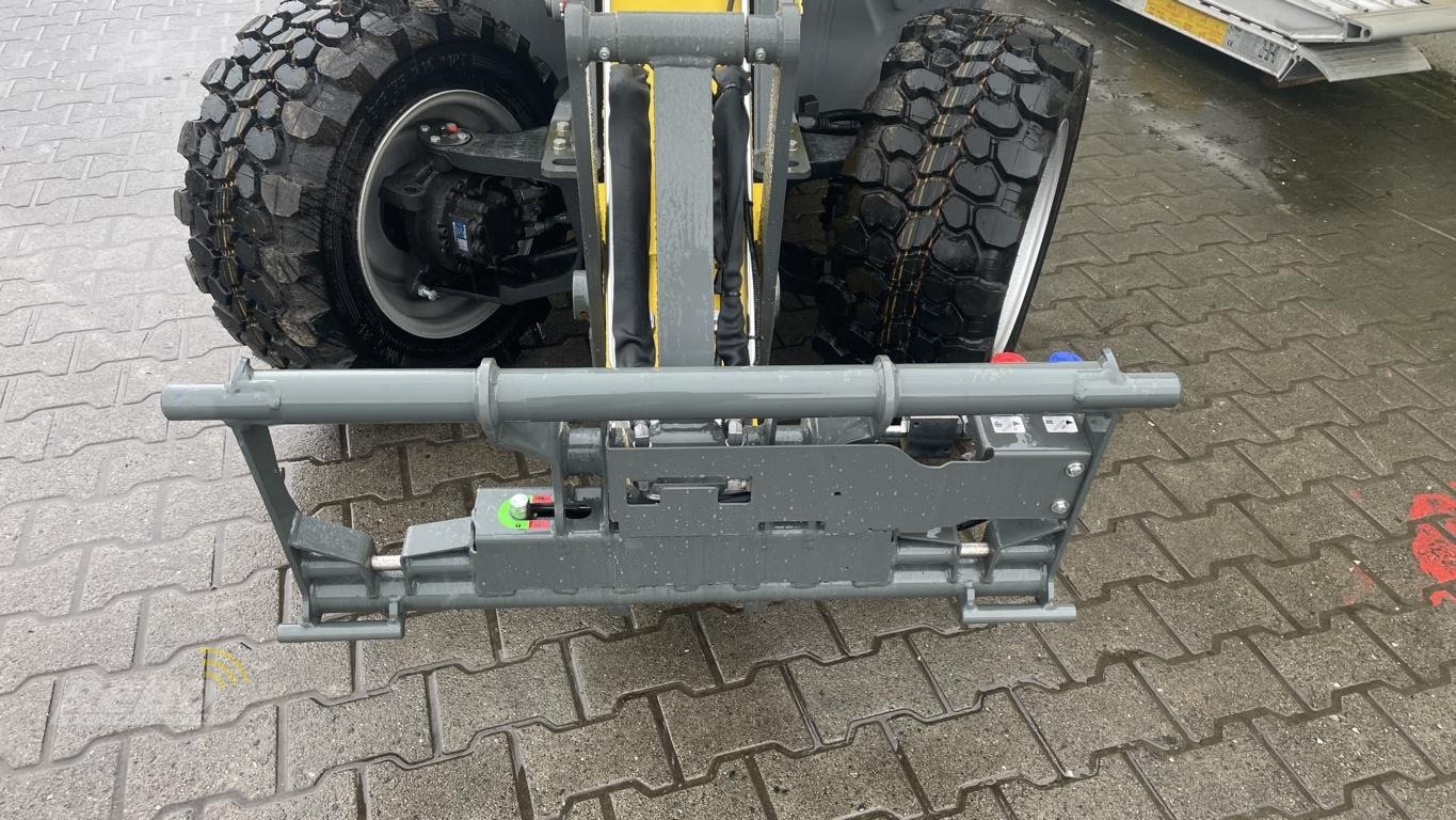 Radlader of the type Kramer 5040, Neumaschine in Aurich (Picture 8)