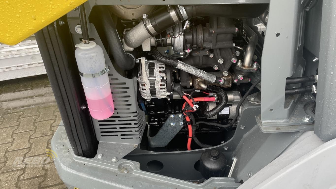 Radlader of the type Kramer 5040, Neumaschine in Aurich (Picture 13)