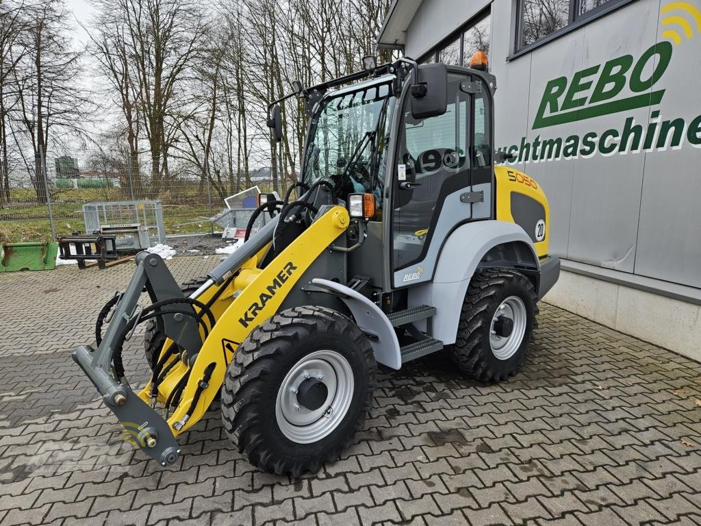 Radlader of the type Kramer 5050, Neumaschine in Neuenkirchen-Vörden (Picture 1)