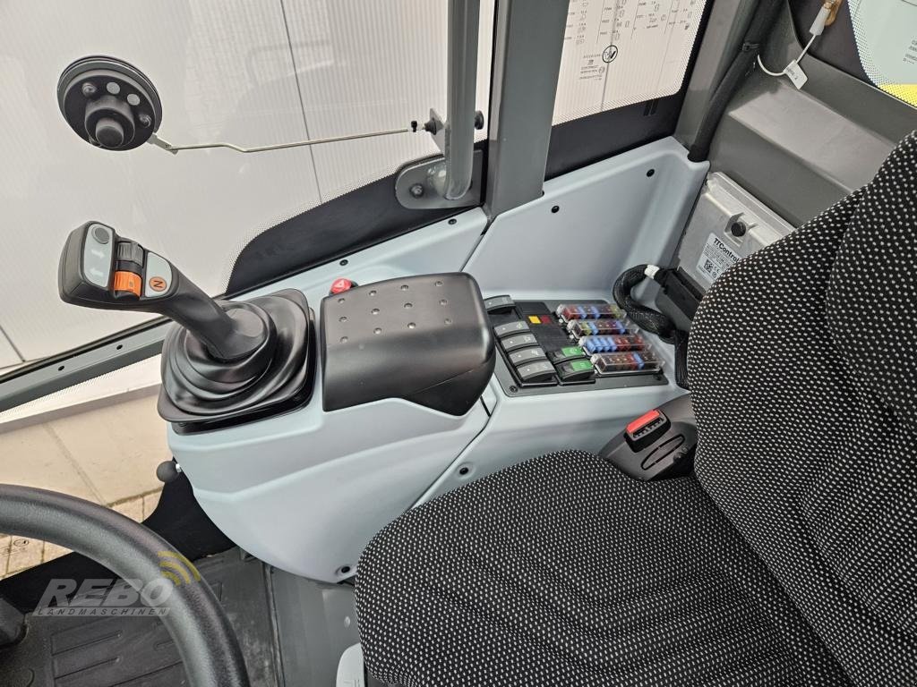 Radlader of the type Kramer 5050, Neumaschine in Neuenkirchen-Vörden (Picture 10)