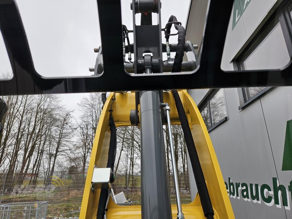 Radlader of the type Kramer 5050, Neumaschine in Neuenkirchen-Vörden (Picture 14)