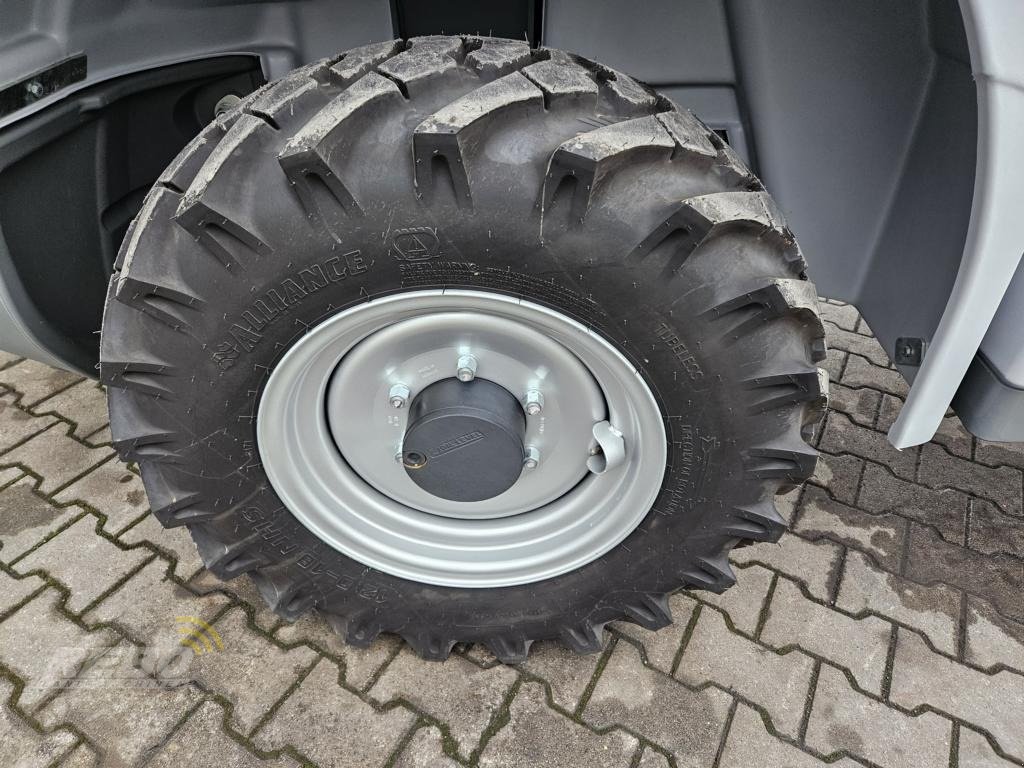 Radlader of the type Kramer 5050, Neumaschine in Neuenkirchen-Vörden (Picture 26)