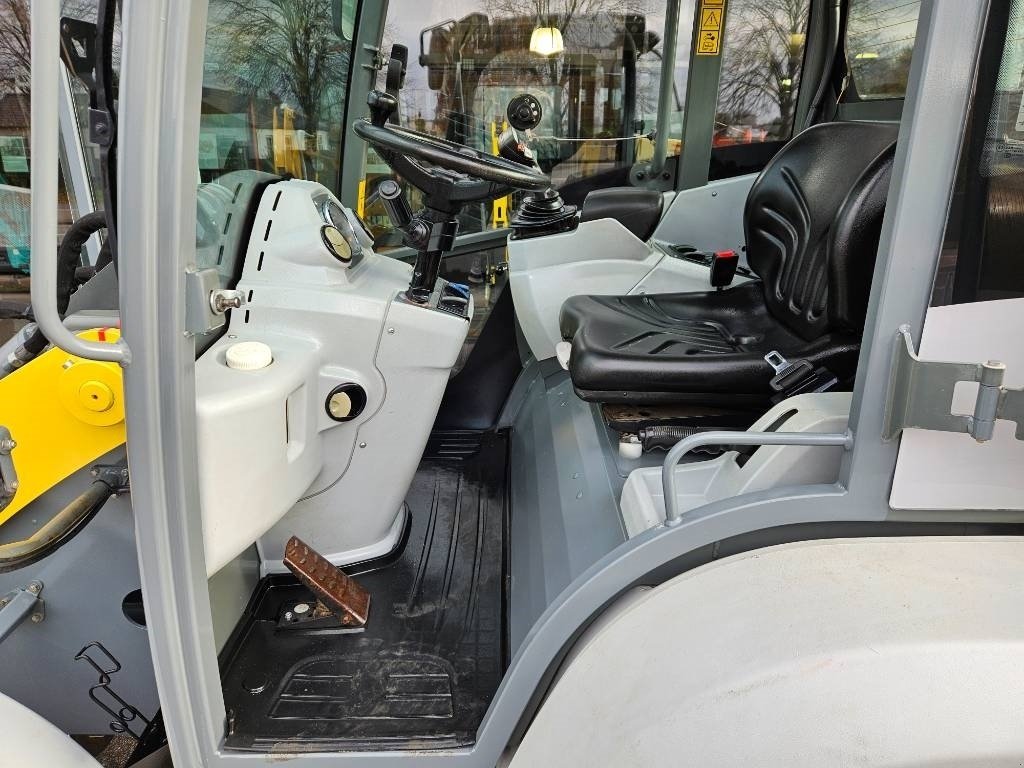 Radlader typu Kramer 5055, Gebrauchtmaschine v Fårevejle (Obrázek 8)