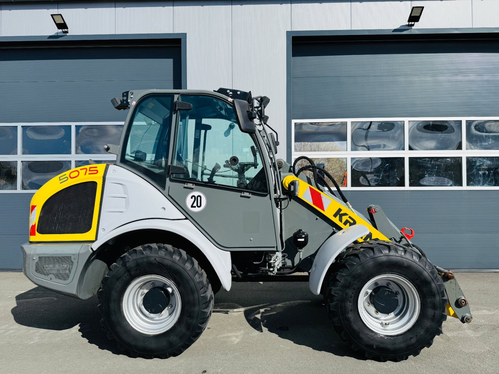 Radlader des Typs Kramer 5075, Gebrauchtmaschine in Falkenstein (Bild 2)