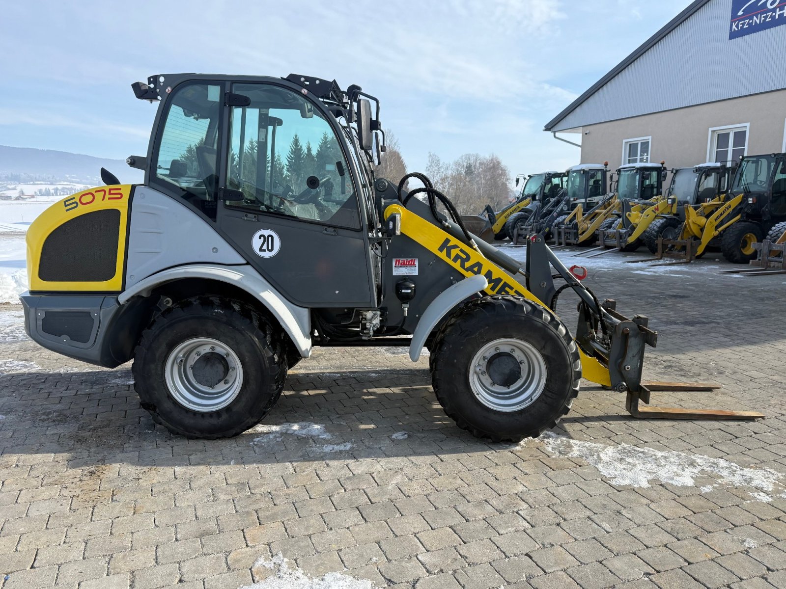 Radlader du type Kramer 5075, Gebrauchtmaschine en Neureichenau (Photo 4)