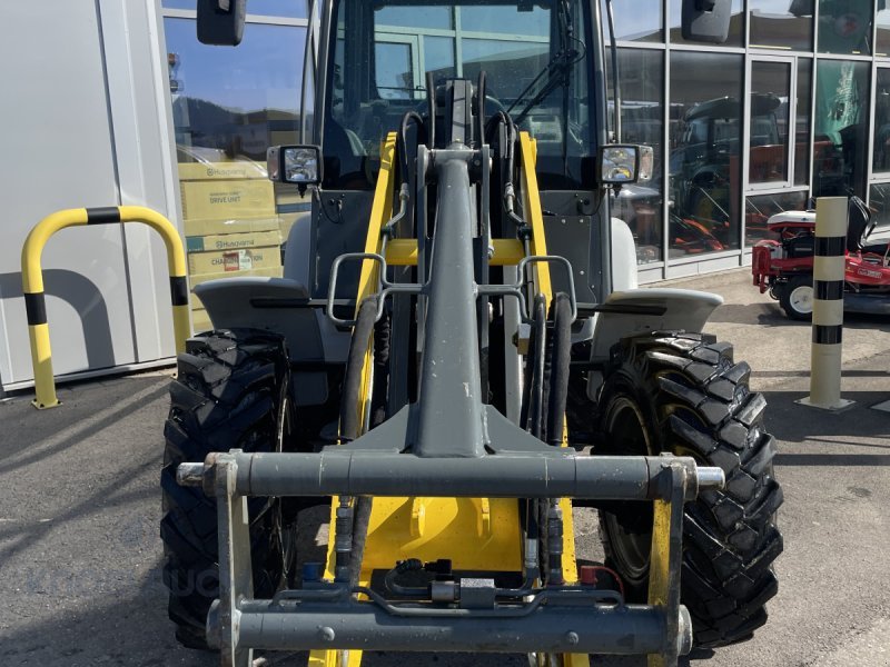 Radlader of the type Kramer 5095, Neumaschine in Immendingen (Picture 2)