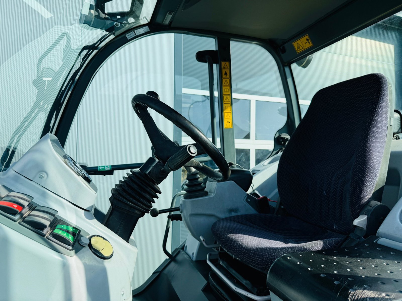 Radlader Türe ait Kramer 680 ALLRAD, Gebrauchtmaschine içinde Falkenstein (resim 7)