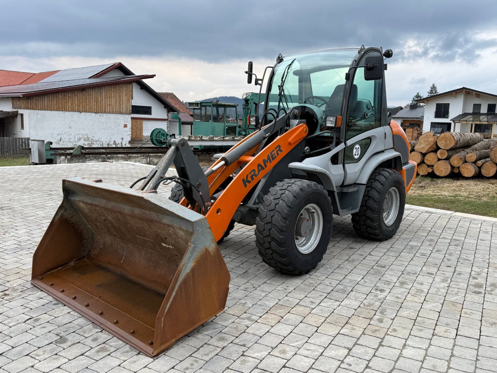 Radlader типа Kramer 680, Gebrauchtmaschine в Neureichenau (Фотография 2)