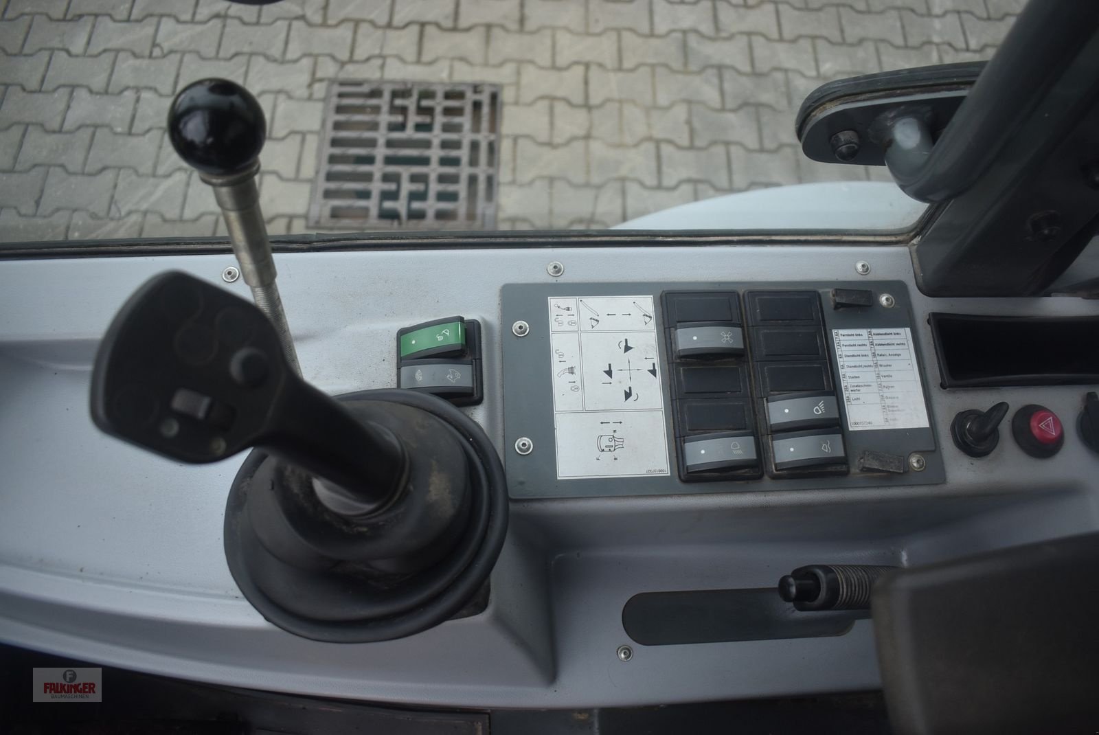 Radlader of the type Kramer 750 mit Straßenzulassung, Gebrauchtmaschine in Putzleinsdorf (Picture 7)