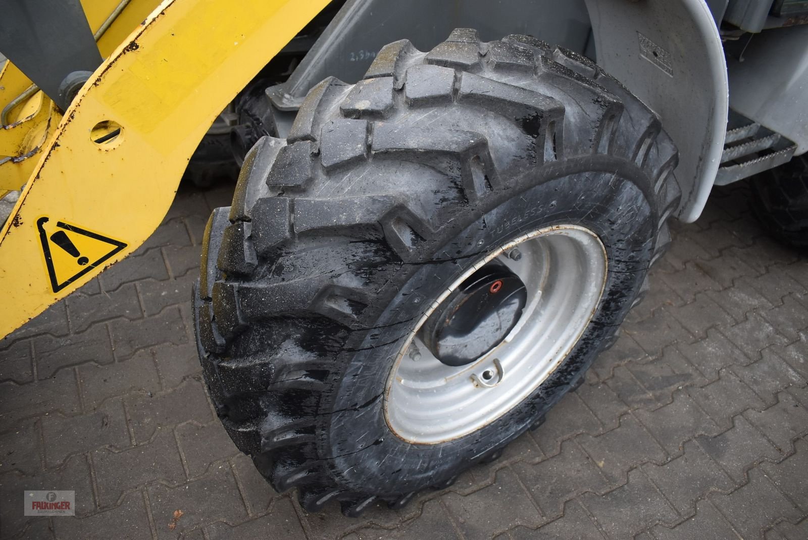 Radlader типа Kramer 750, Gebrauchtmaschine в Putzleinsdorf (Фотография 9)