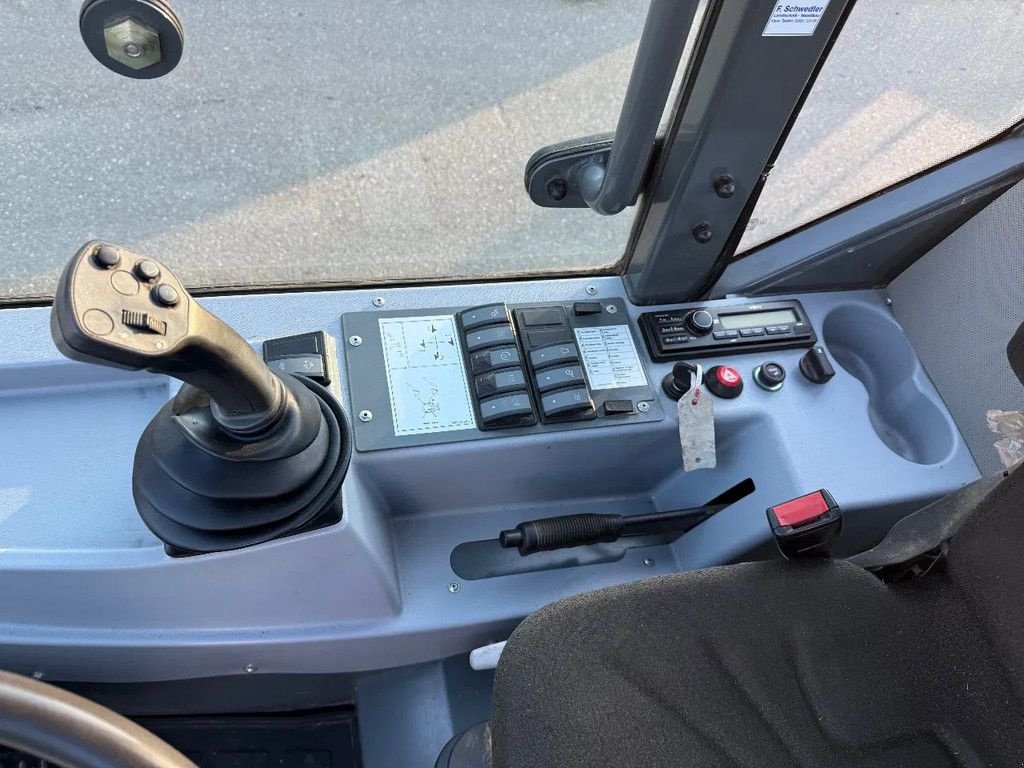 Radlader del tipo Kramer 750, Gebrauchtmaschine In Doetinchem (Immagine 10)