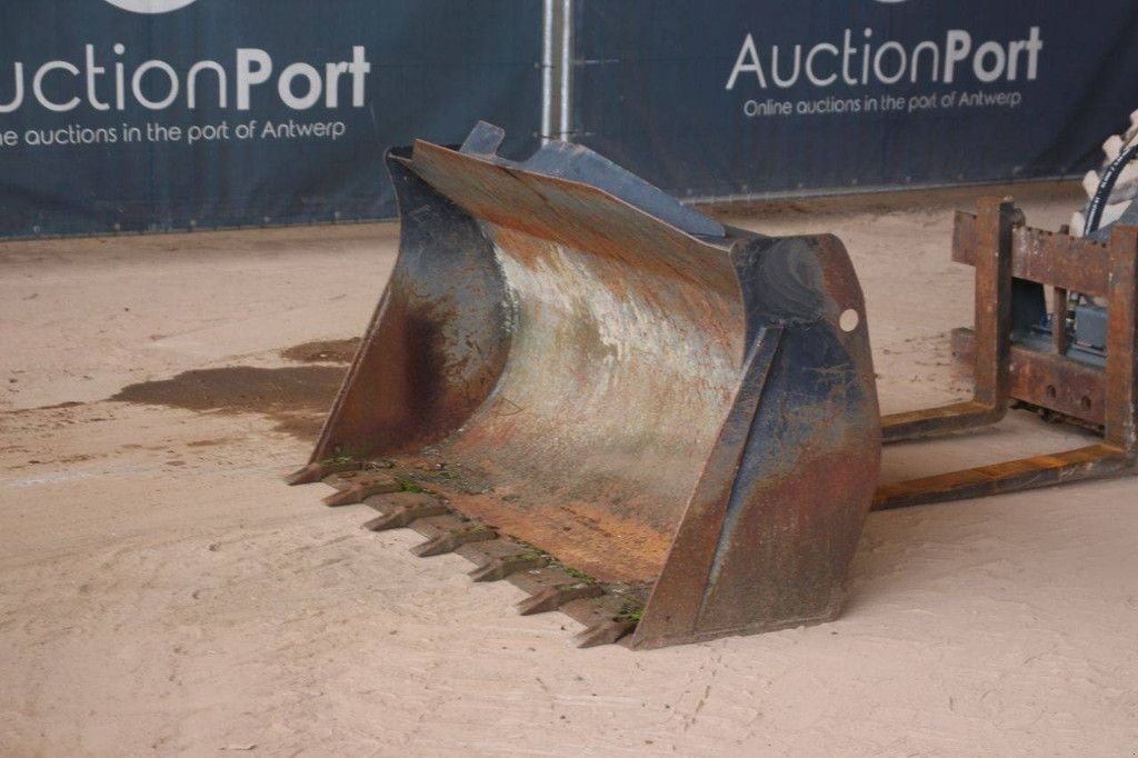 Radlader typu Kramer 8085, Gebrauchtmaschine v Antwerpen (Obrázek 10)