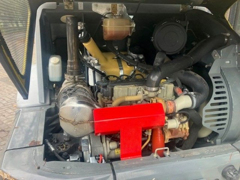 Radlader типа Kramer 8085T, Gebrauchtmaschine в Lunteren (Фотография 8)