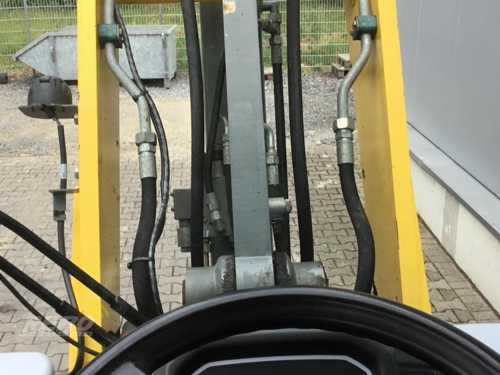 Radlader of the type Kramer 8105, Gebrauchtmaschine in Neuenkirchen-Vörden (Picture 15)