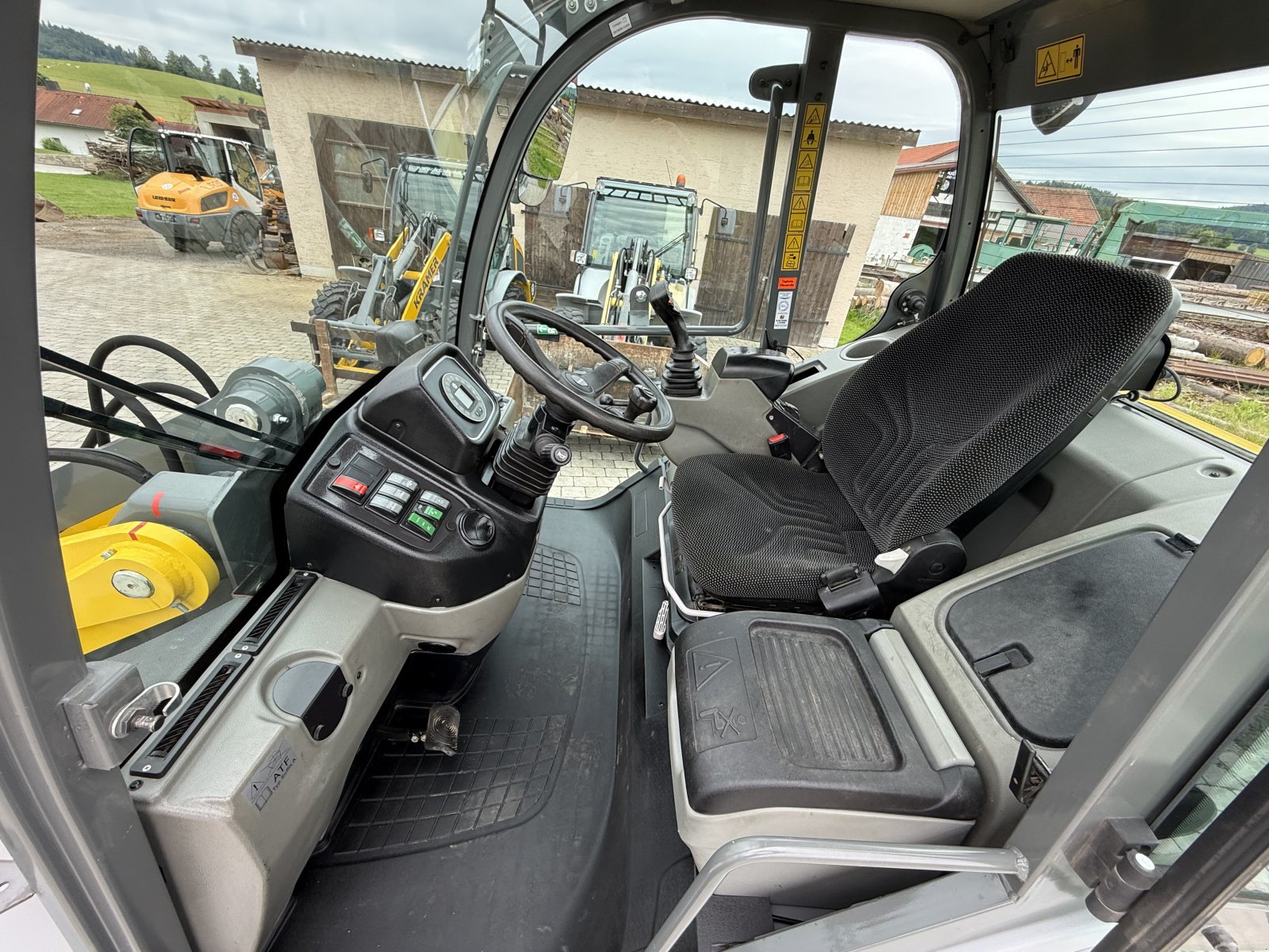 Radlader of the type Kramer 8115, Gebrauchtmaschine in Neureichenau (Picture 13)