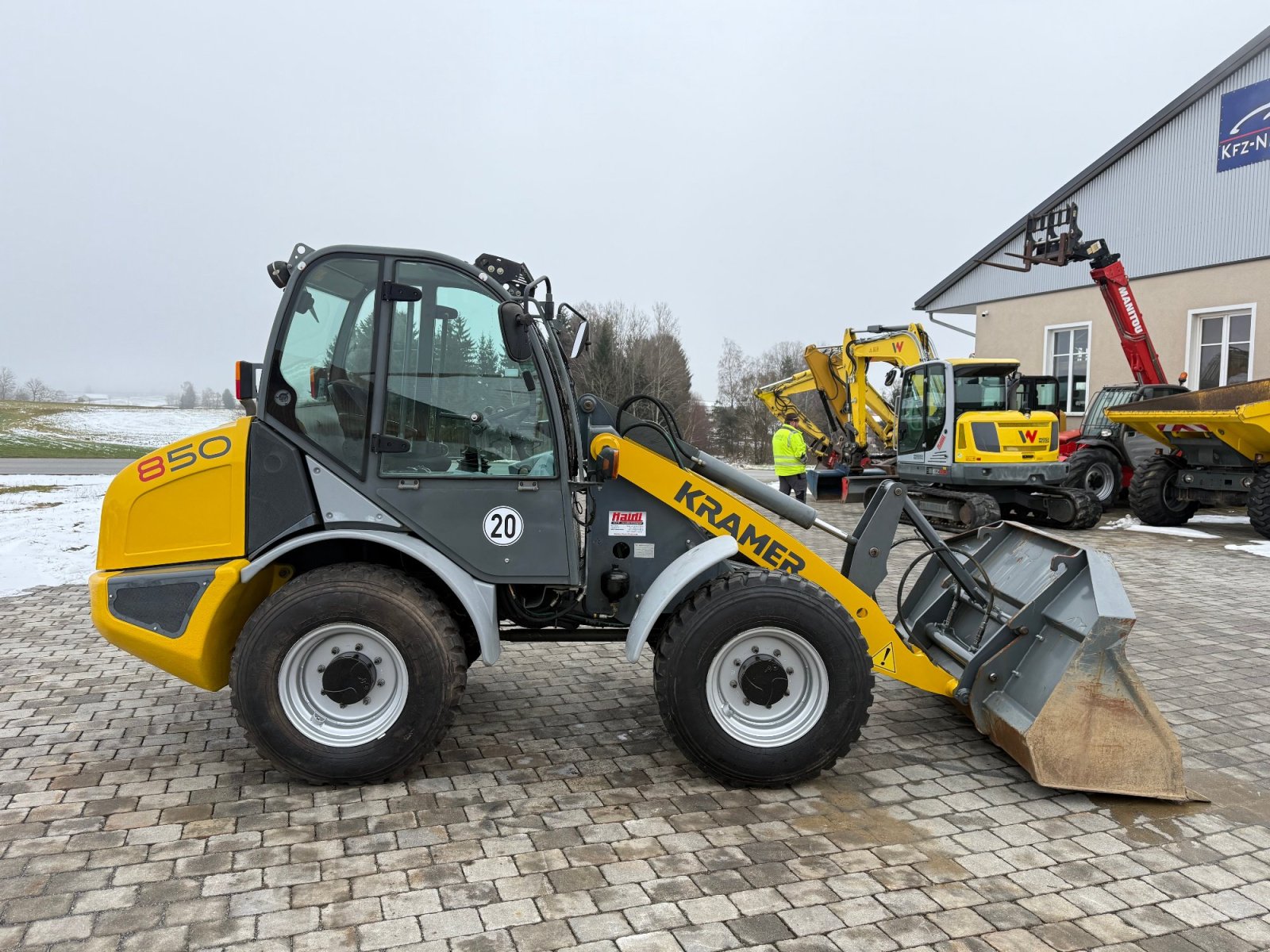 Radlader типа Kramer 850, Gebrauchtmaschine в Neureichenau (Фотография 4)