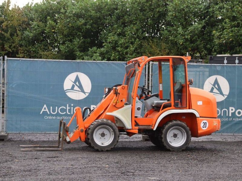 Radlader typu Kramer CAB 350, Gebrauchtmaschine v Antwerpen (Obrázek 1)