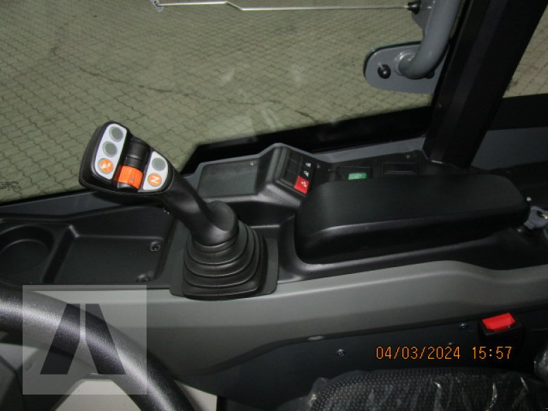 Radlader of the type Kramer KL 12.5, Neumaschine in Soyen (Picture 10)