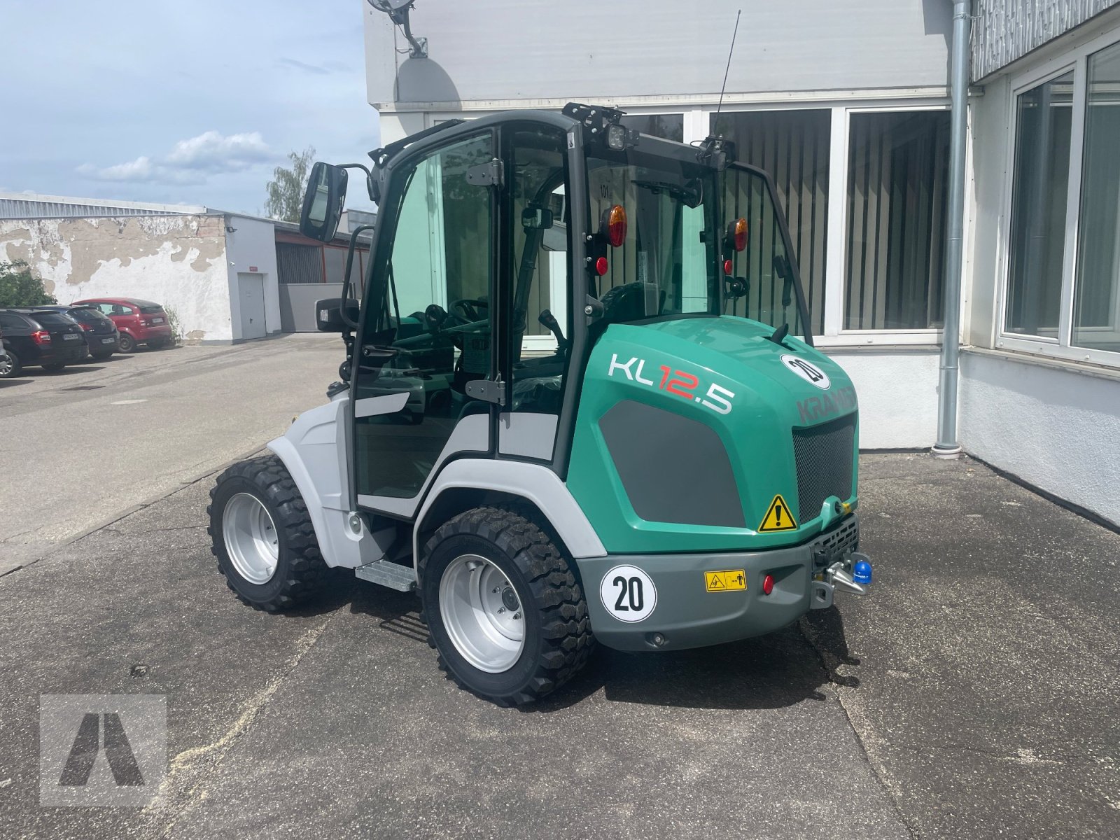 Radlader of the type Kramer KL 12.5, Neumaschine in Eggenfelden (Picture 8)