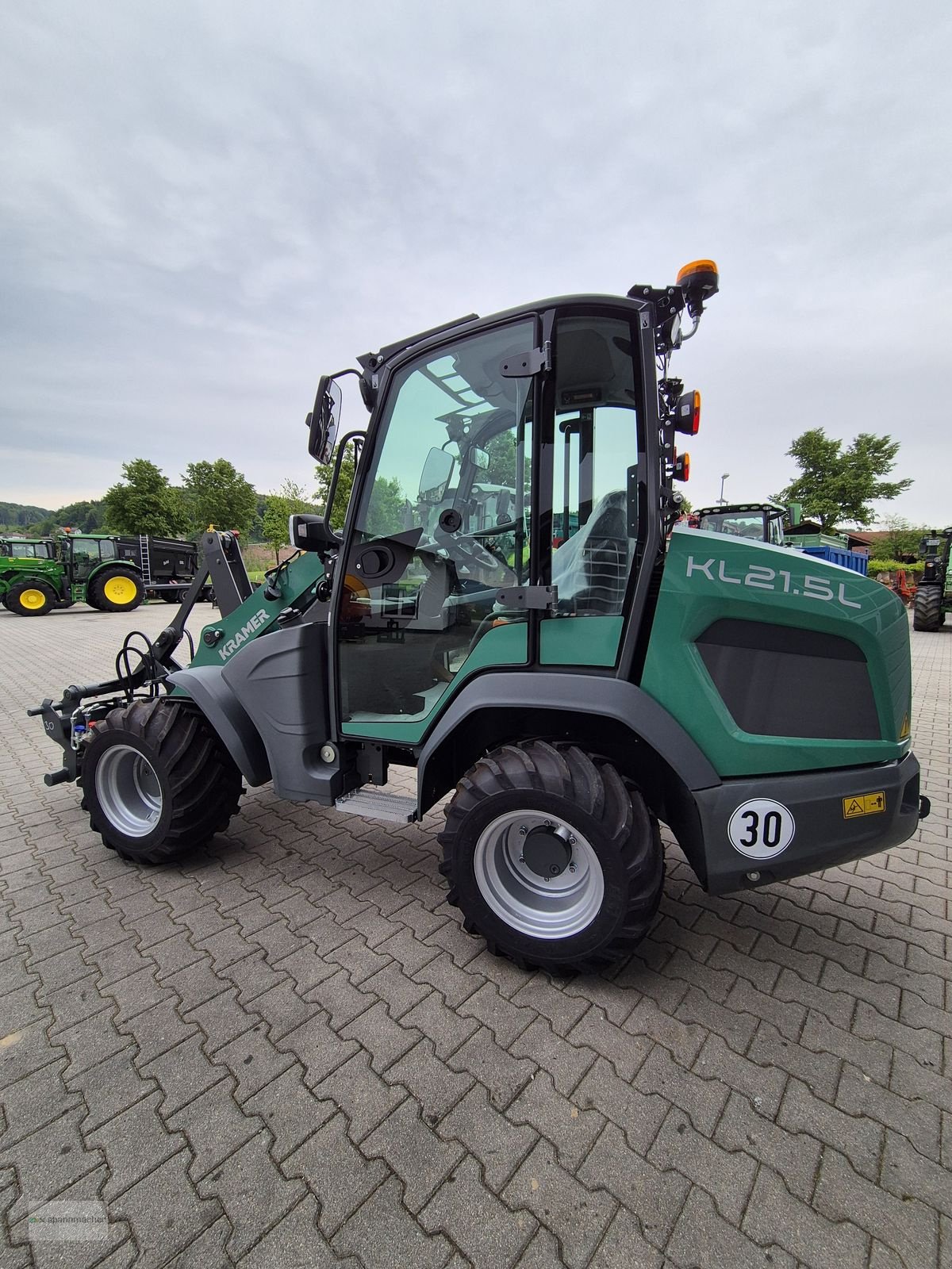 Radlader des Typs Kramer KL 21.5, Neumaschine in Auerbach (Bild 3)