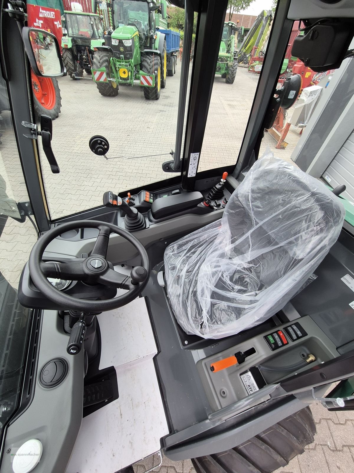 Radlader des Typs Kramer KL 21.5, Neumaschine in Auerbach (Bild 7)