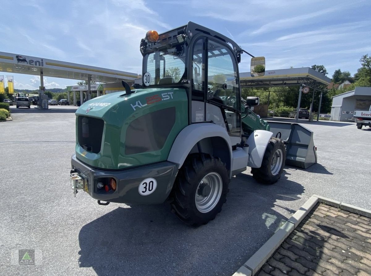 Radlader des Typs Kramer KL 25.5 T, Neumaschine in Markt Hartmannsdorf (Bild 3)