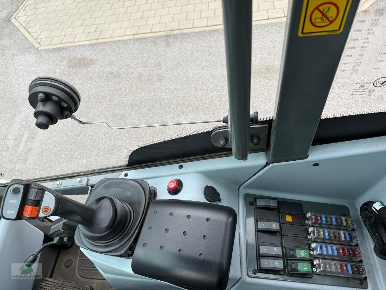 Radlader of the type Kramer KL25.5, Neumaschine in Münchberg (Picture 12)