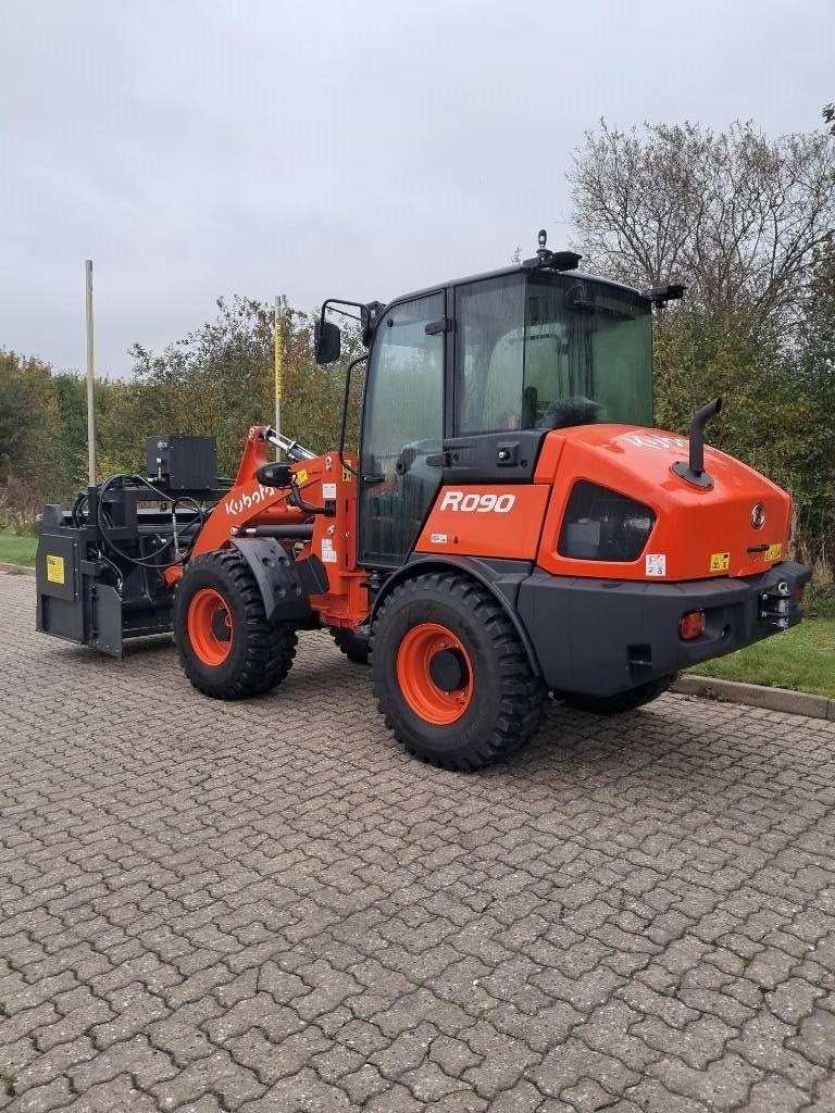 Radlader of the type Kubota R 090, Gebrauchtmaschine in Skanderborg (Picture 3)