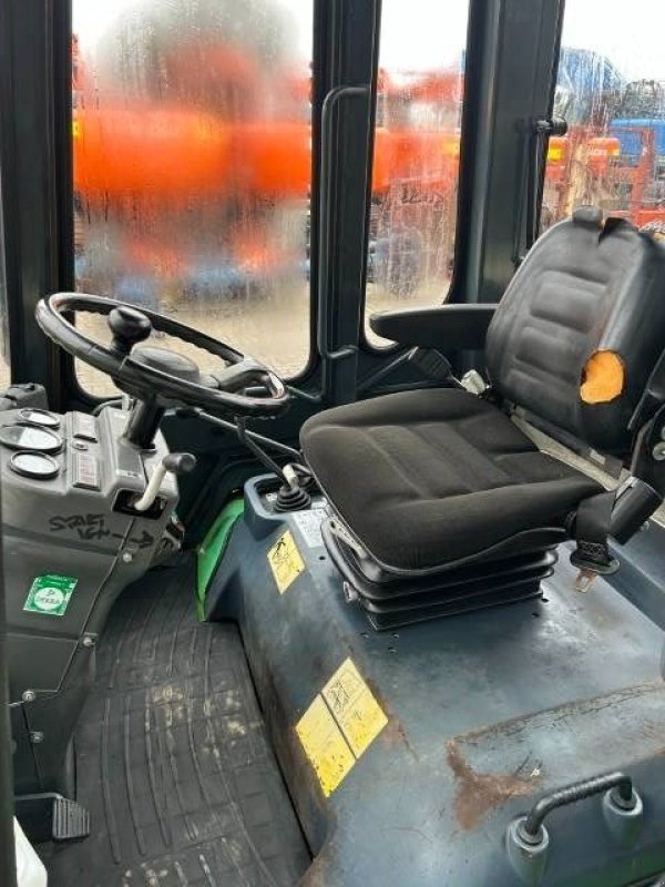 Radlader типа Kubota R 520 A, Gebrauchtmaschine в Roosendaal (Фотография 9)