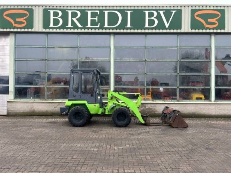 Radlader типа Kubota R 520 A, Gebrauchtmaschine в Roosendaal (Фотография 3)