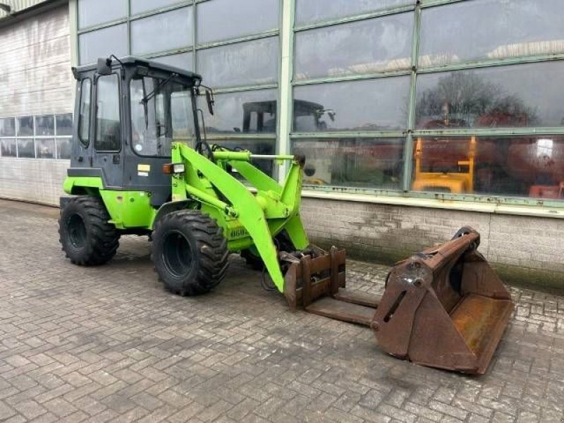 Radlader типа Kubota R 520 A, Gebrauchtmaschine в Roosendaal (Фотография 5)