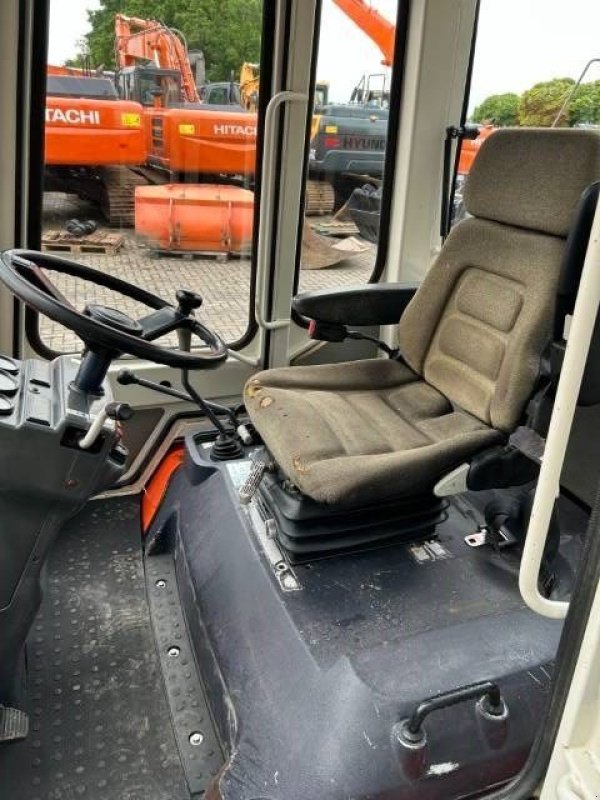 Radlader of the type Kubota R 520, Gebrauchtmaschine in Roosendaal (Picture 9)